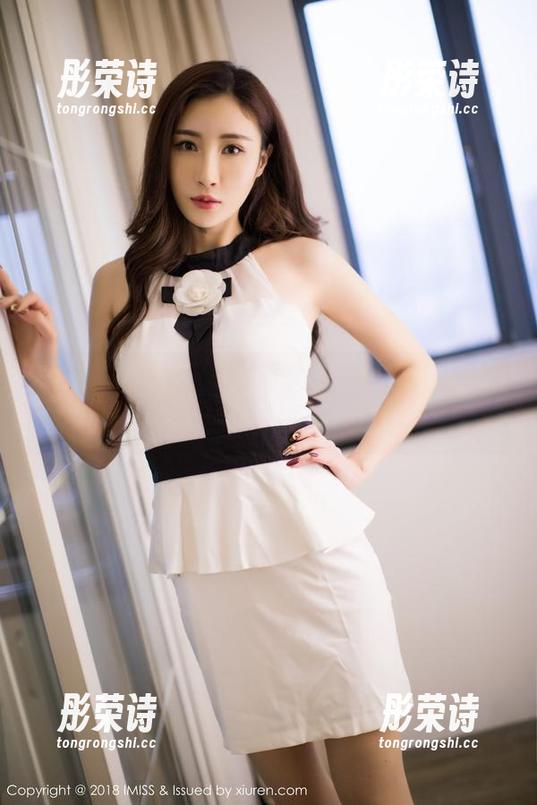 IMiss爱蜜社 - 就是娜大少爷的妹妹，美图和精选哪个更精彩呢？