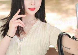 想看台上的风景吗？Jang Joo(장주)的免费写真等你来翻牌！