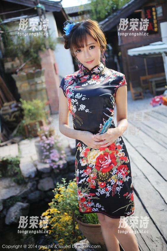MyGirl美媛馆-Carina绮里嘉 MyGirl美媛馆 - 最新“Carina绮里嘉”天台图集,是要我三秒变哑巴吗?