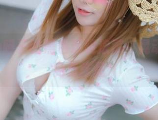 Nyako喵子的黑色透明浪潮:晃动心弦的免费作品