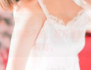 TGOD推女神 - 虽然海风劲吹,莫晓茜sunny在海边根本不怕,照片里她宛若女神降临。