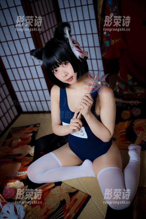 Tomiko(とみこ)带你“兔”出奇迹，cos兔女郎的下载指南！