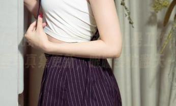 UGirls尤果网 - 当秘书不止是工作,杨晨晨写真集更新,眼睛要忙翻天~