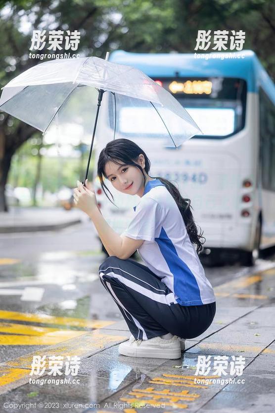 Xiuren秀人网 - 小沫琳的作品：清纯的美图，一边看一边忍不住要给自己上道“清纯滤镜”！