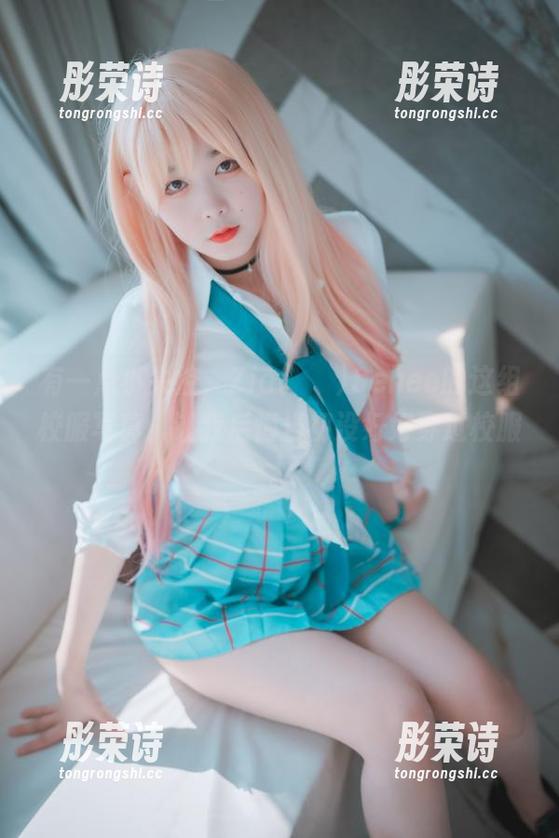 有一点小失控，Zia(지아)Sehee的这组校服写真，让我后悔当初没好好穿过校服。
