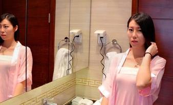 pans - 美惠子的长腿,随便翻翻图集,哦对了,无圣光…