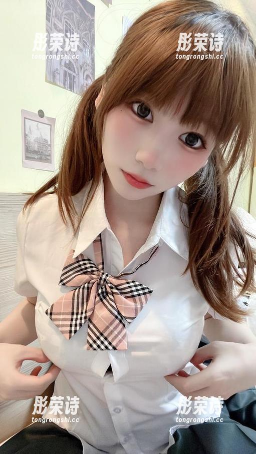 usejan蓝蓝 usejan蓝蓝的晨曦:定制而来的沉静画面