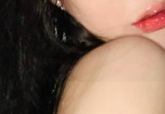 微密圈 - 不爱笑的赛琳——这吊带，让摄影师停下来！写真合集分享
