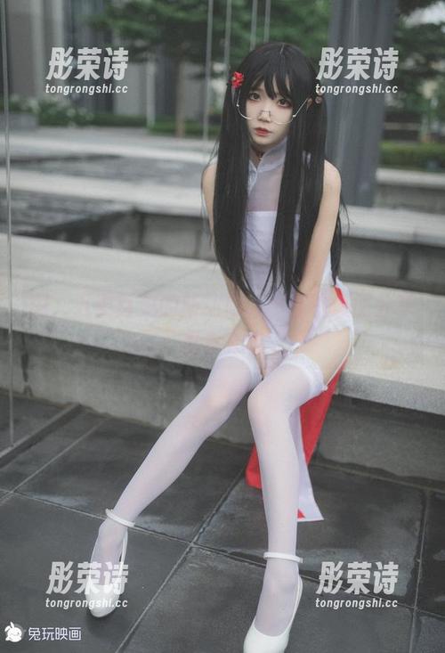 啊，五更百鬼的新动向，小红帽原图分享里有玄机