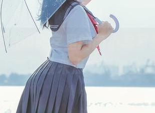 兔玩映画这组教室里的南小鸟写真，是不是上学也该来点这样的氛围？