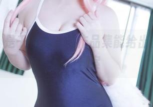 女孩,是千寻大人的作品集能给出的最触动的答案