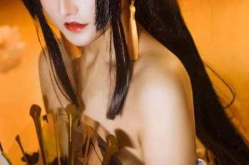 微密圈 - 古阿扎果然勇敢，在在线图集里秀出裸足，原来脚部也能这么有魔力。