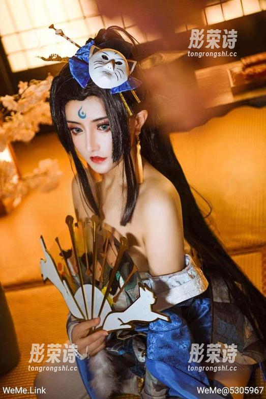 微密圈 - 古阿扎果然勇敢，在在线图集里秀出裸足，原来脚部也能这么有魔力。