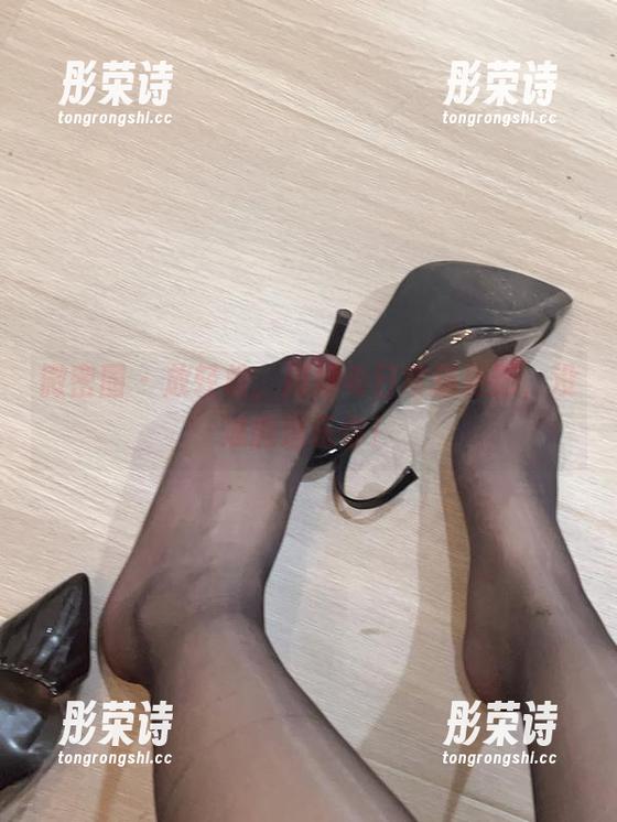 微密圈 - 放轻松，周妍希日常新更新，没准能逗乐你！