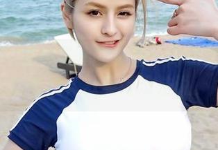 嗲囡囡 - 娜依灵儿的美图：高跟鞋就像她的搭档，默契得没法说。