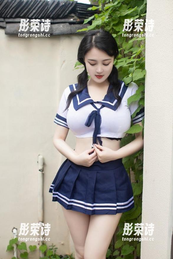 好H好女杀手 微密圈 - 好H好女杀手的黑白写真分享:这些镜头有点懵,难道她连黑白里也帮我塞了点‘色’?