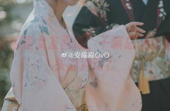 最新安曜曜女友画像，干嘛总让我有种回头的冲动？