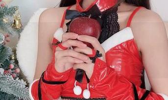 这位布丁大法的厨娘,原图里藏着好多味道,壁纸上还挺诱人。