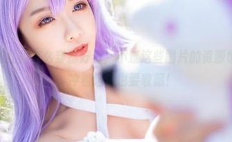 希希_啾的红裙怎么穿都好看,不过这些图片的资源也太壮观了,冲着这个也要收藏!