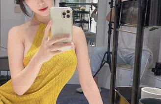 抖娘利世的水蓝和服写真:证明了即使是不太会穿和服的人,也能让你琢磨个不停!