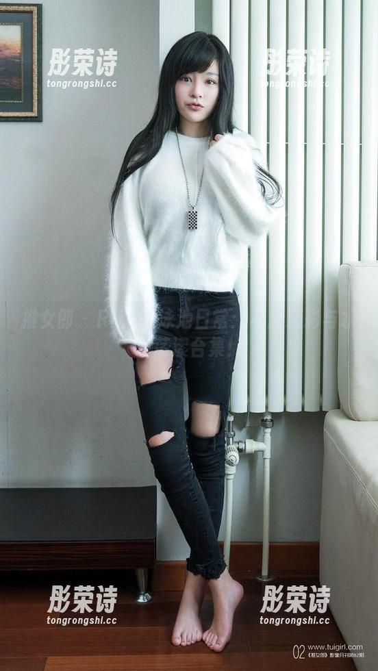 推女郎 - Rita的泳池日常：私房精彩与水波荡漾合集！