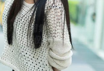 推女郎 - 最新图集:冯雨芝教你如何穿网袜,不仅要美还要有趣!