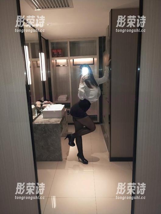 平平无奇的死库水套图，无颜小天使wy竟又让我啰嗦起来！