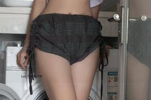 少女cos成了柒柒要乖哦的标签,分享也一波又一波,她本身就是个引流小能手吧?