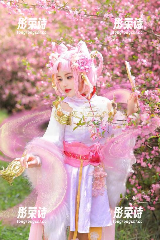 桃暖酱 桃暖酱的美足旅行:下载这些足迹,更新你的图库!