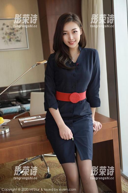 模范学院 - 全套写真里的李雅柔182CM，温柔得让我想起那段小日子，小确幸满满