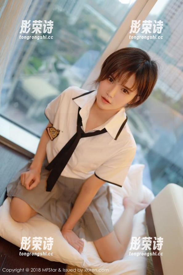 模范学院 - 女仆电竞唐嫣，不仅是角色，还是话题，送你免费套图，快来加入讨论！