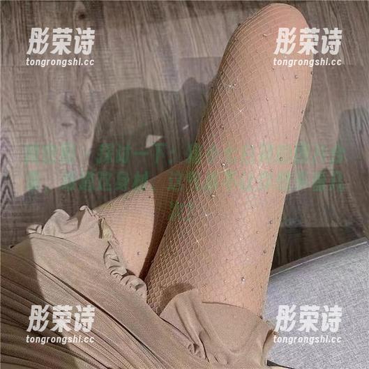 微密圈 - 探讨一下：猪小七白裙的图片合集，难道这身材、这气质不让你想多看几次？