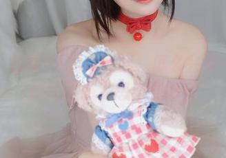图集：白银81的透明服，怎么会有一种无形的诱惑？想不到吧！