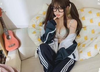 神沢永莉的冬日小兔叽图鉴合集——兔兔的季节到了，好可爱呀！