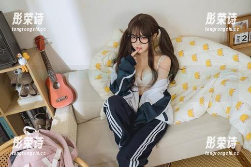 神沢永莉的冬日小兔叽图鉴合集——兔兔的季节到了，好可爱呀！