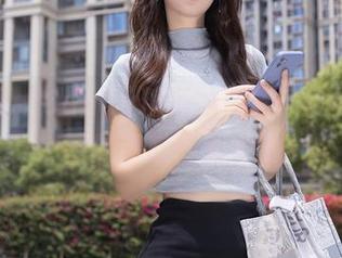 秀人网 - Candy糖糖的合集：小妹妹的日常迷惑行为大赏