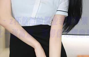 秀人网 - z杯悠悠的职业装写真集,一张比一张高清,穿得你心慌意乱