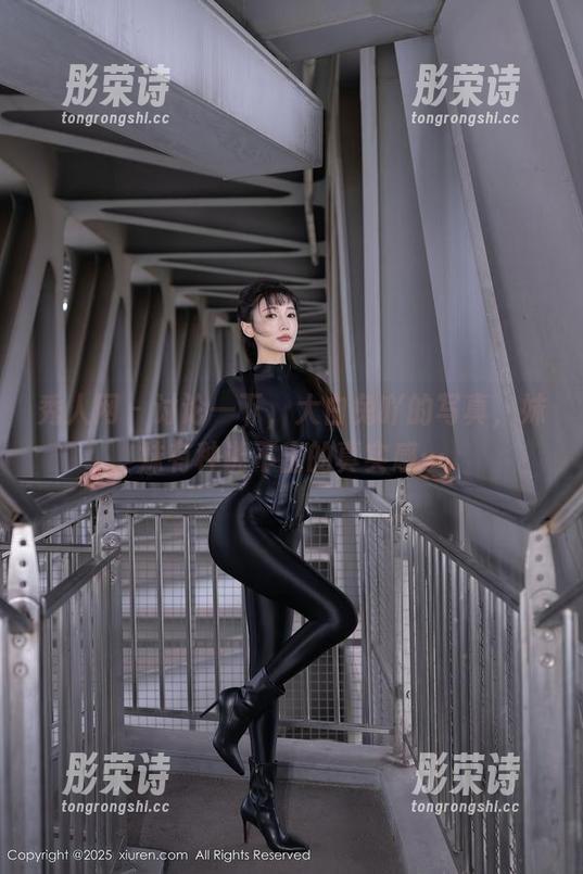 秀人网 - 讨论一下，大白兔吖的写真，妹妹有种说不出的真实感…