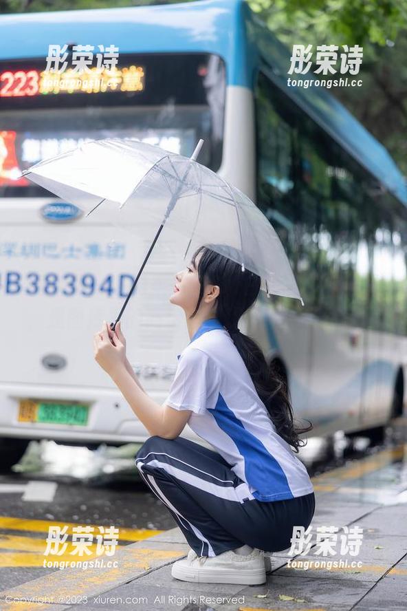秀人网 - 李雅柔182CM白色写真，哦不，是图库里的高清超模现场！看了不后悔