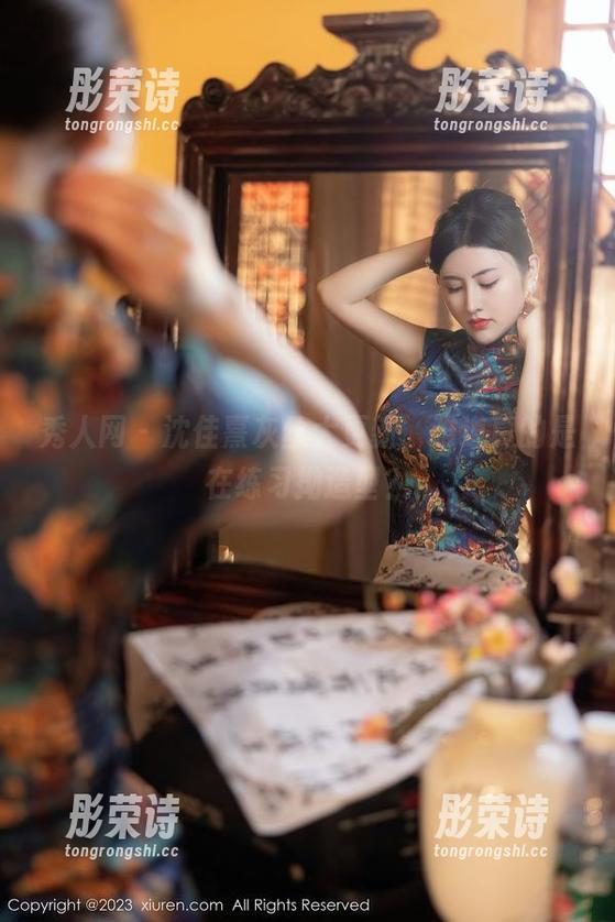 秀人网-沈佳熹 秀人网 - 沈佳熹灰丝大更新,难道真的是在练习拗造型?