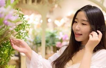 只需下载，穆零Mu0的全套瑜伽轻松让你在瑜伽垫上找到失去的灵魂！