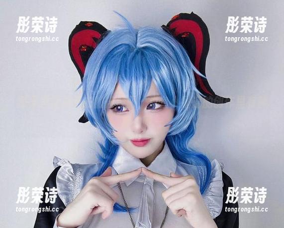 图集里盘旋不去的绫波丽，章鱼小童谣的创作里有种魔力呀～
