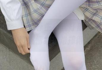 紧急企划 - 用优等生成就打底,小恩的写真集,没点情绪很难撑得下来呀
