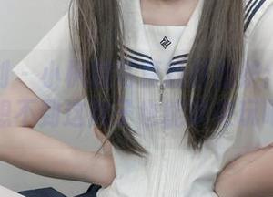 紧急企划 - 小枫的写真新鲜出炉：裤里丝，想不到这牌子也能拿来玩吧？