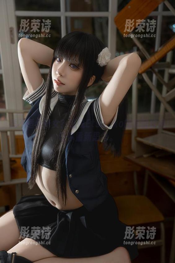 适不适合修女？纸悦Etsu_ko的定制作品让你重新思考。