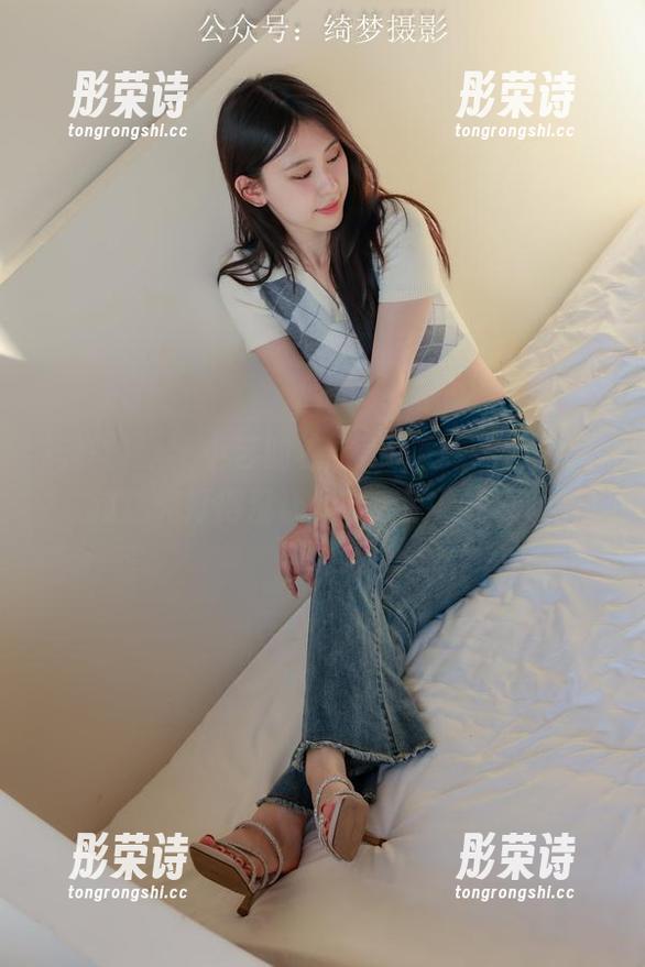 绮梦摄影 - 小艺的校园美图，更新了！不过这光打得没让我眼瞎就不错了。