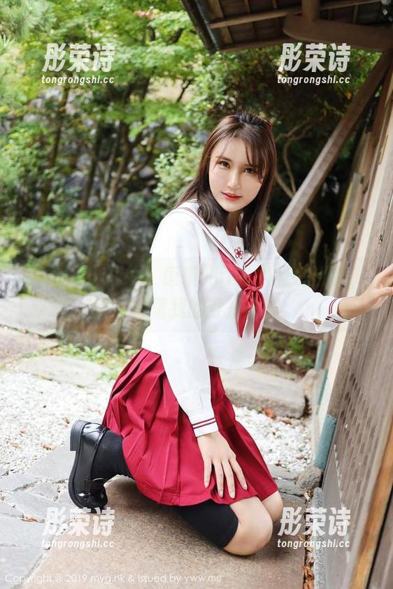 美媛馆-唐琪儿il 美媛馆 - 在线!唐琪儿il的职业装资源,完全颠覆我的穿搭思路。