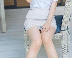 花漾show - 张思允Nice与网袜套图：当袜子成了主角，爱不释手啊！