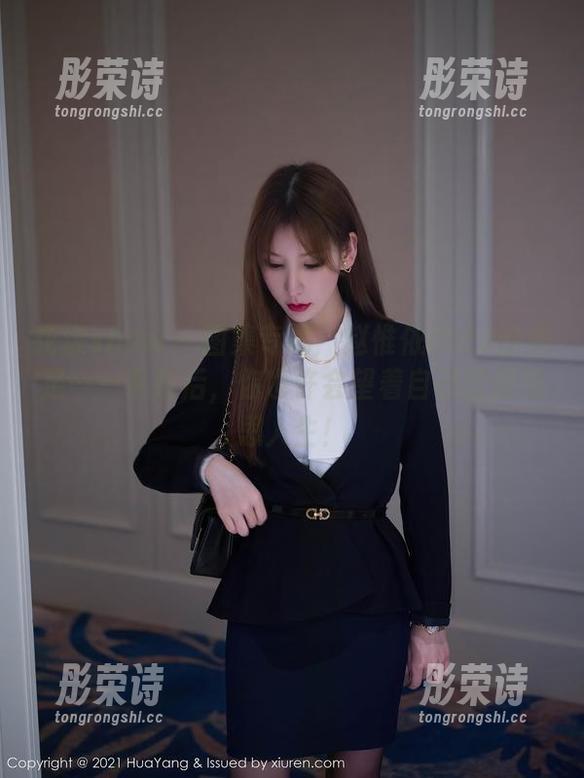 花漾show - 图集专属：赵惟依coco的美足——下载后，你也许会望着自己的脚沉思人生！