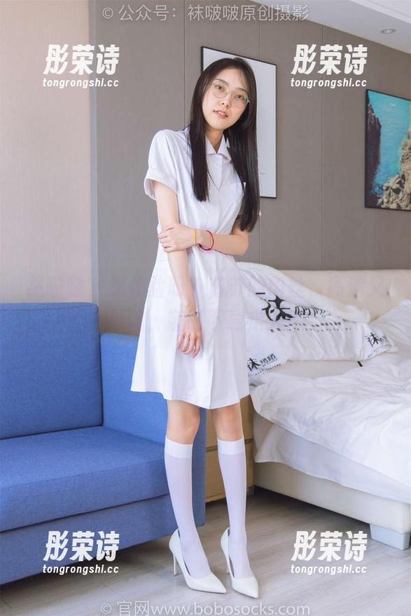 袜啵啵-苏苏 袜啵啵 - 想体验呀?苏苏的肉丝,高清又真诚,随时下载走人!
